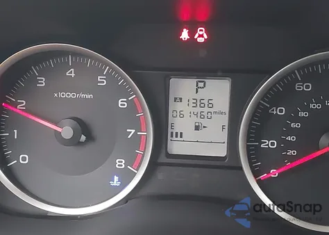 2017 Subaru Forester 2.5I Premium z USA, uszkodzony, nr VIN JF2SJAEC2HH581840